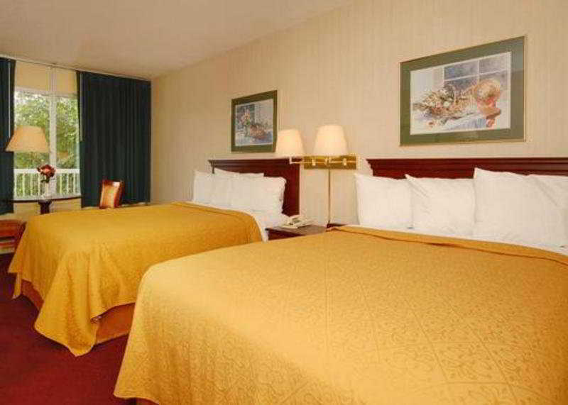 Days Inn by Wyndham Charlottesville/University Area