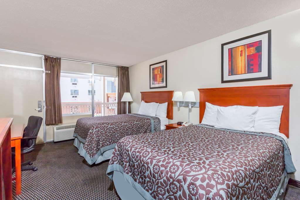 Days Inn by Wyndham Charlottesville/University Area