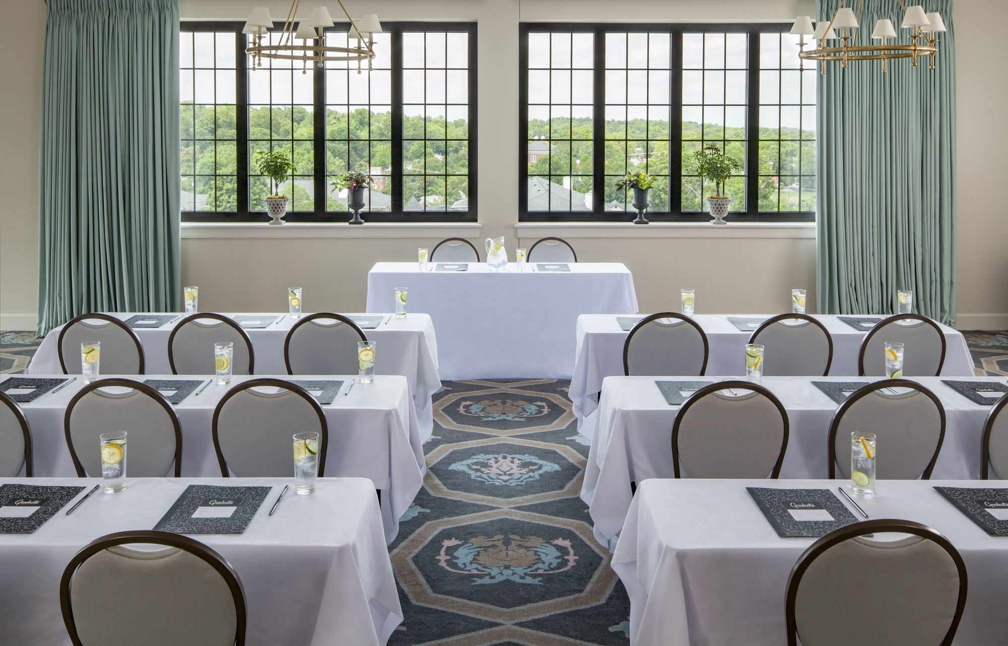 Graduate by Hilton Charlottesville