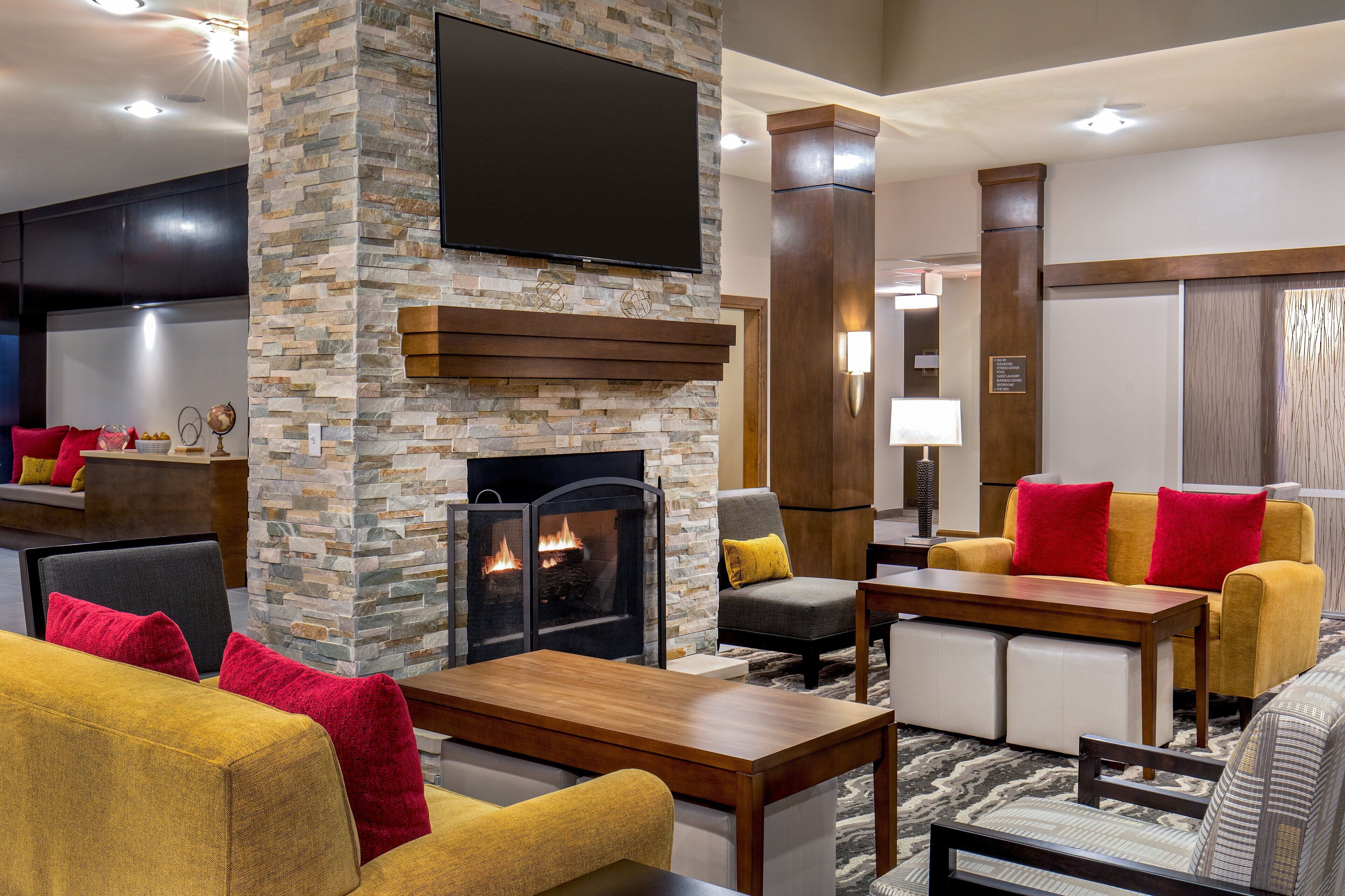 Staybridge Suites Charlottesville Airport