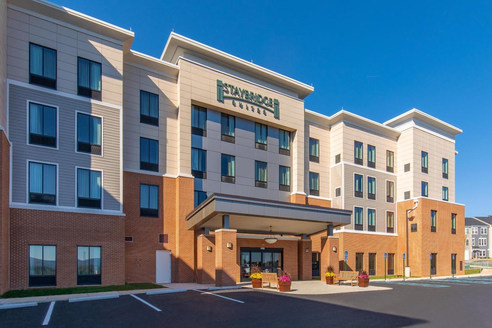 Staybridge Suites Charlottesville Airport