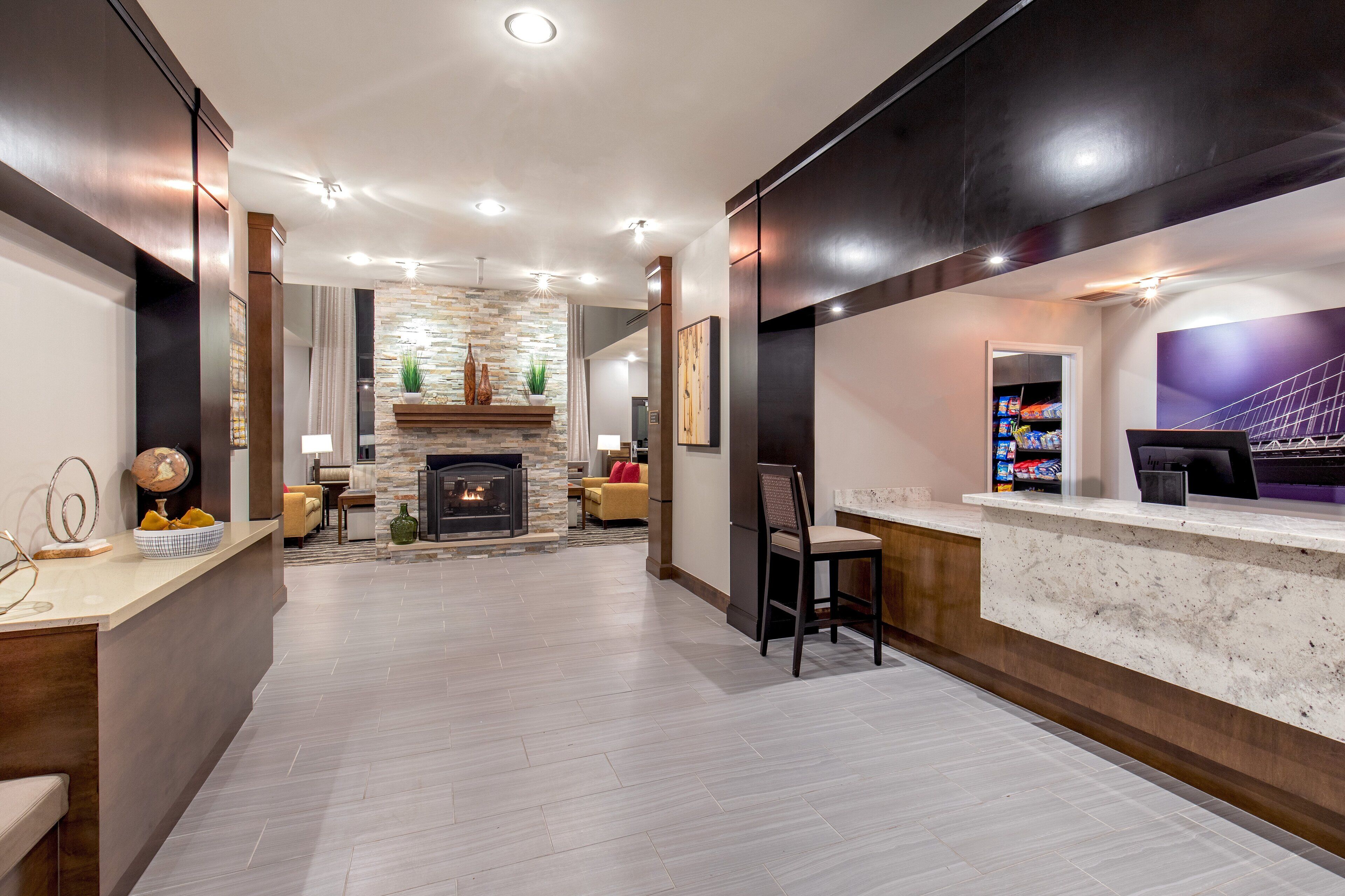Staybridge Suites Charlottesville Airport