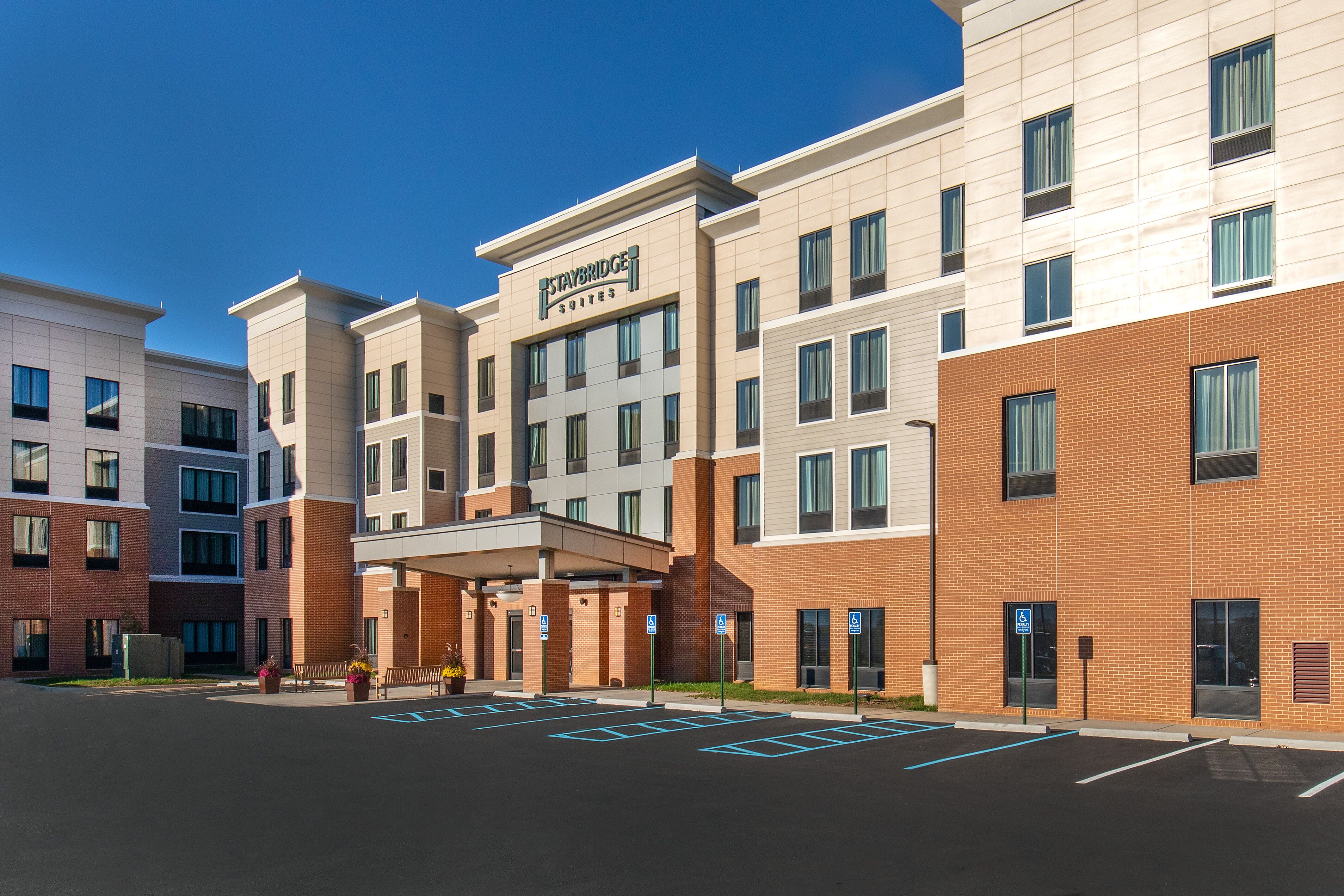 Staybridge Suites Charlottesville Airport