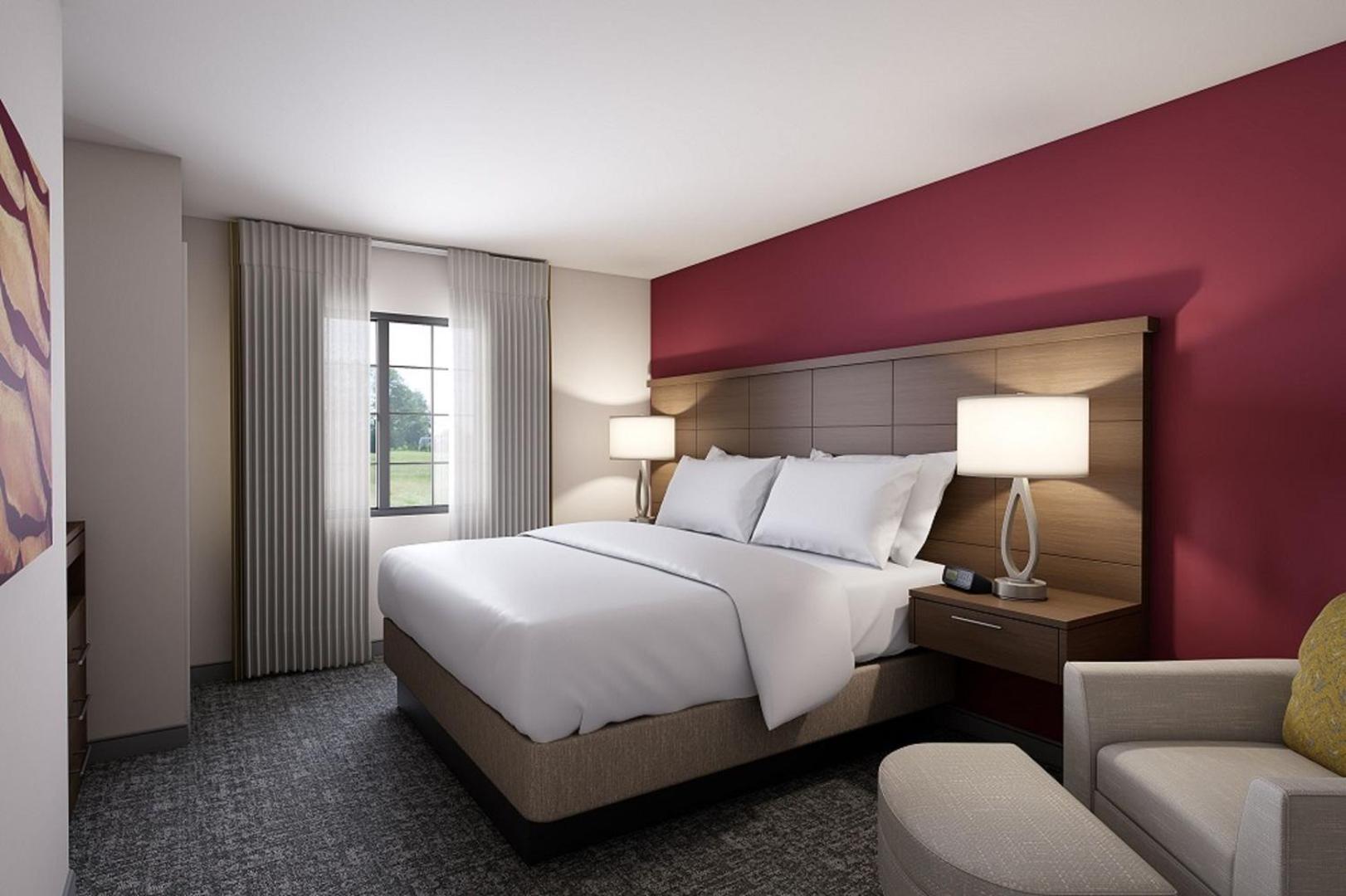 Staybridge Suites Charlottesville Airport