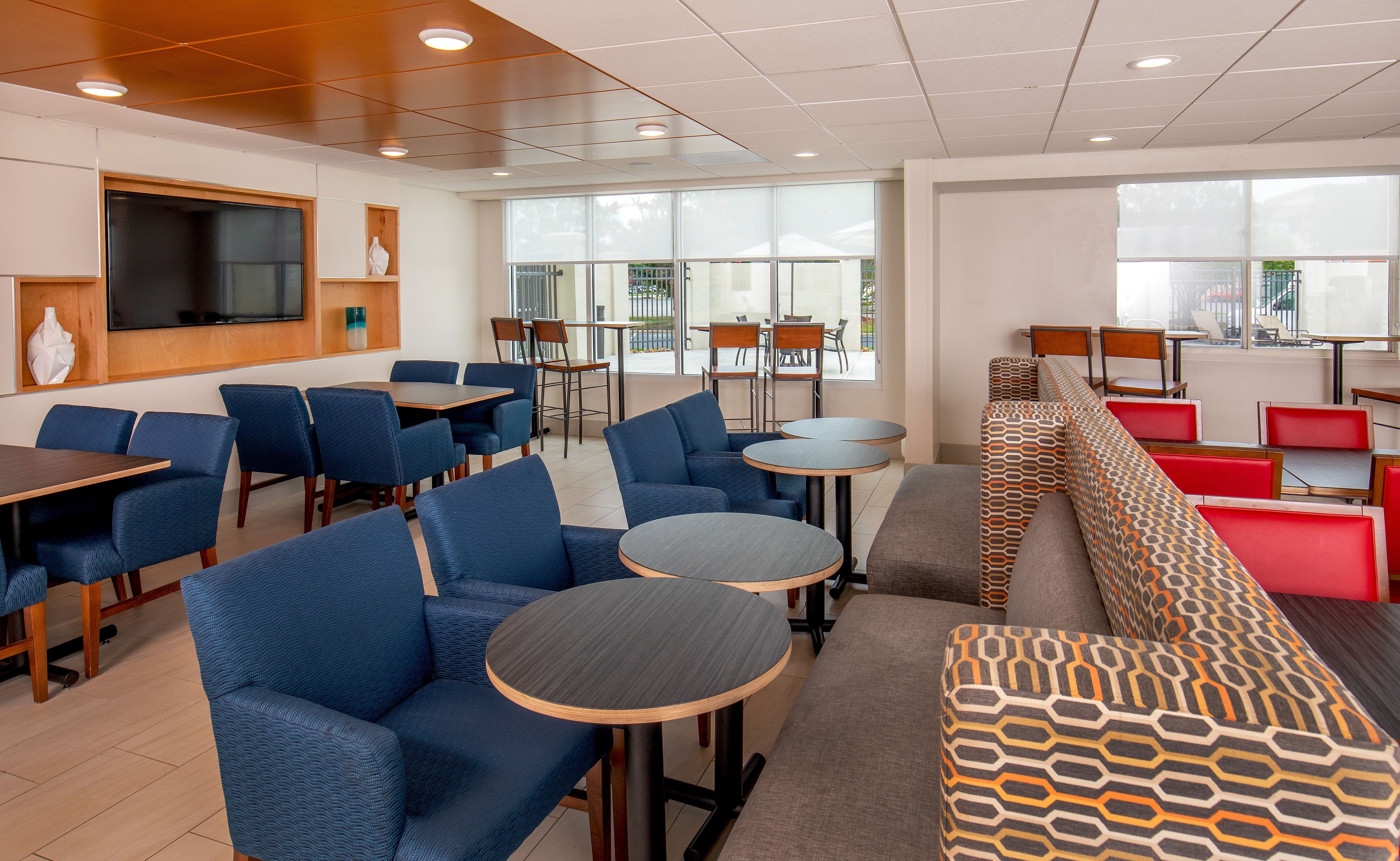 Holiday Inn Express Chesapeake