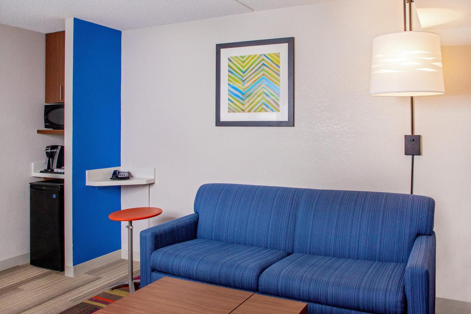 Holiday Inn Express Chesapeake