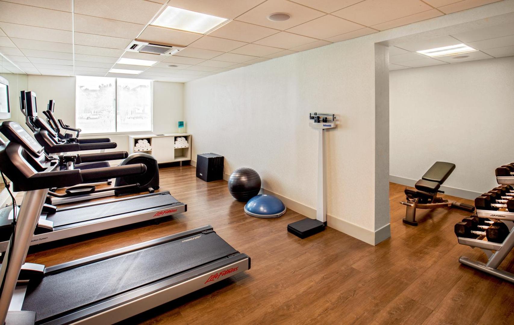 Holiday Inn Express Chesapeake