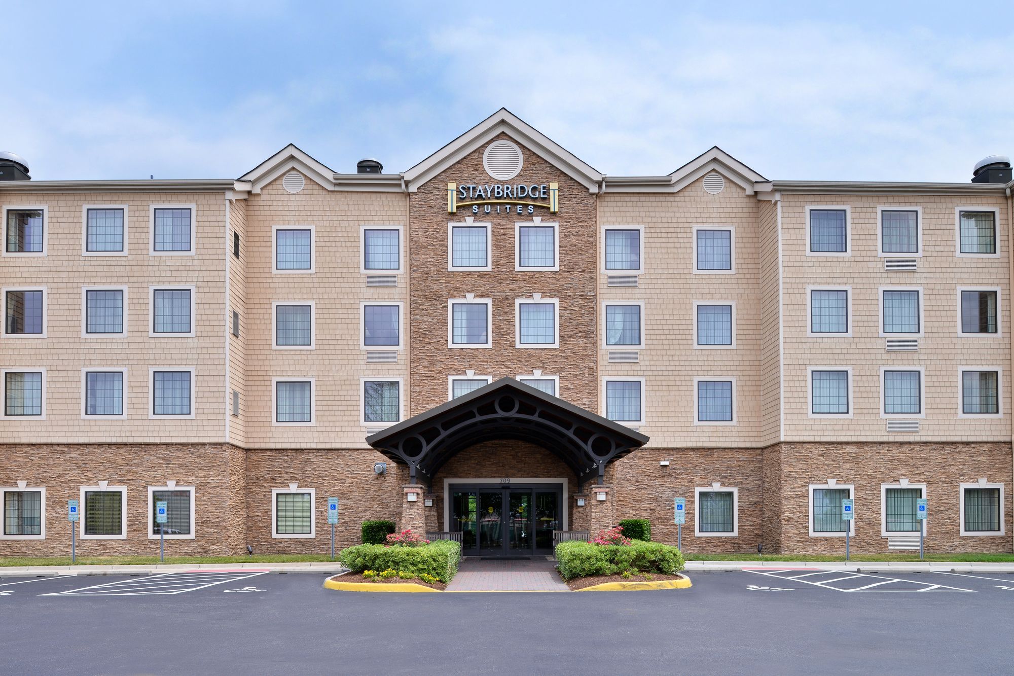 Staybridge Suites Chesapeake - Virginia Beach