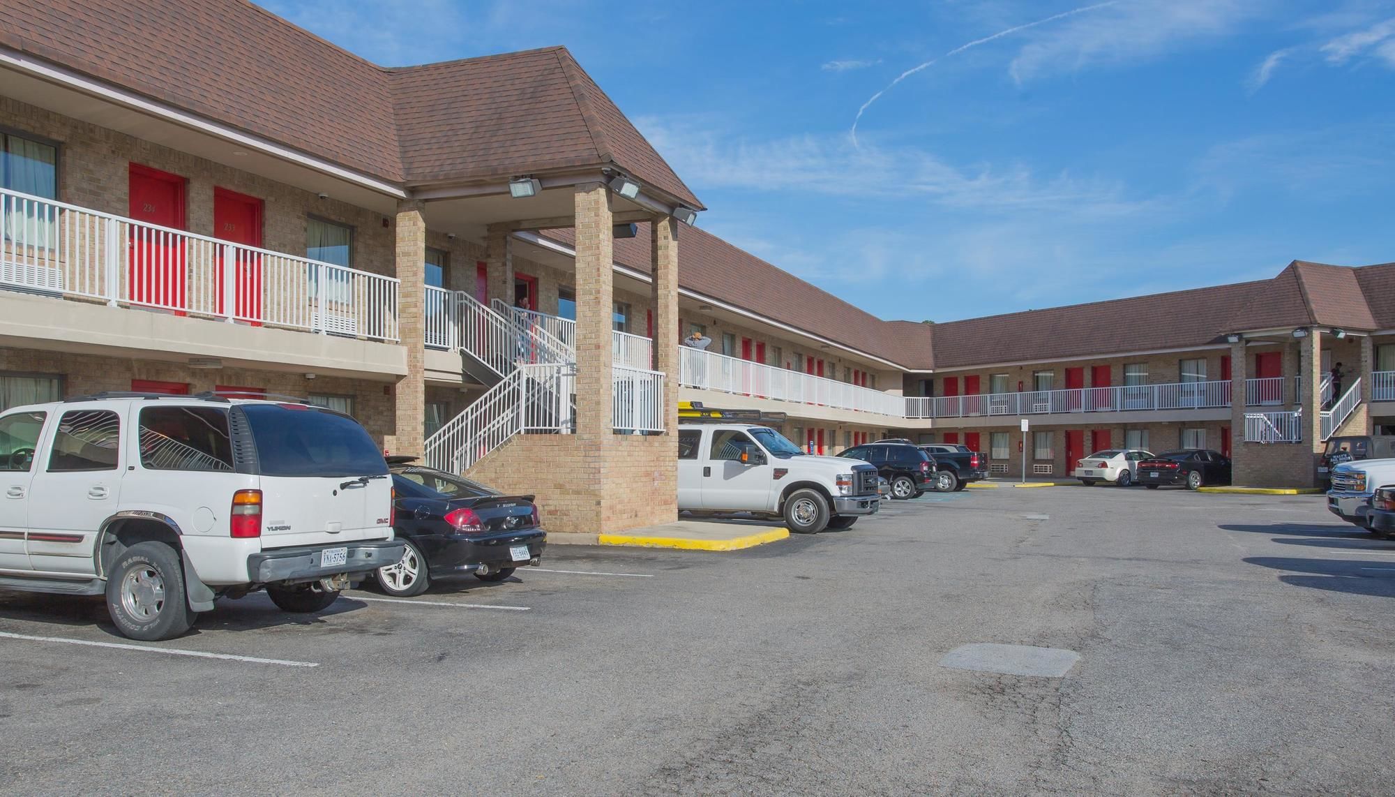 Studios and Suites 4 Less Battlefield Boulevard