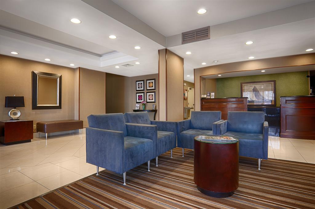 Studios and Suites 4 Less Western Branch