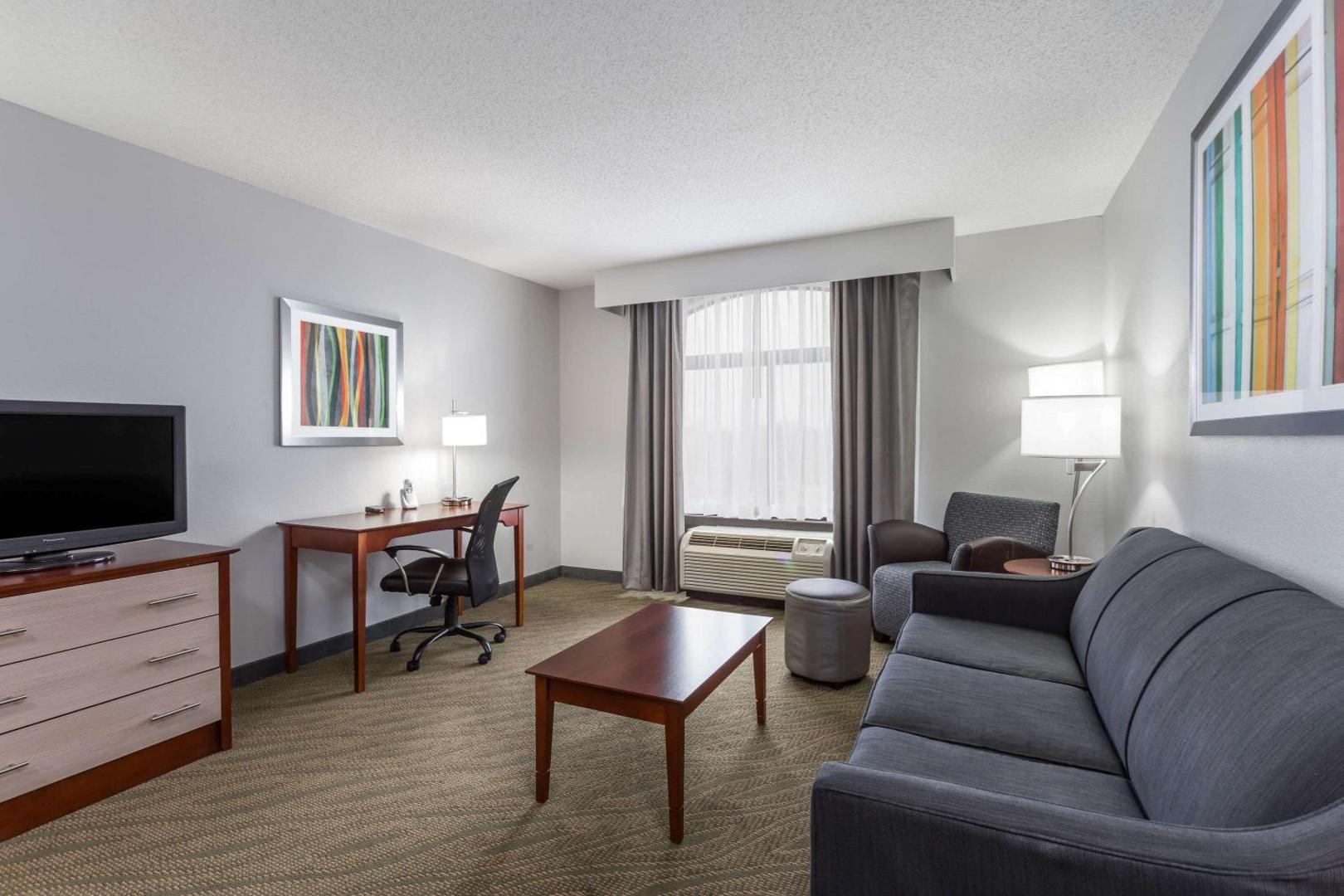 Wingate by Wyndham Chesapeake