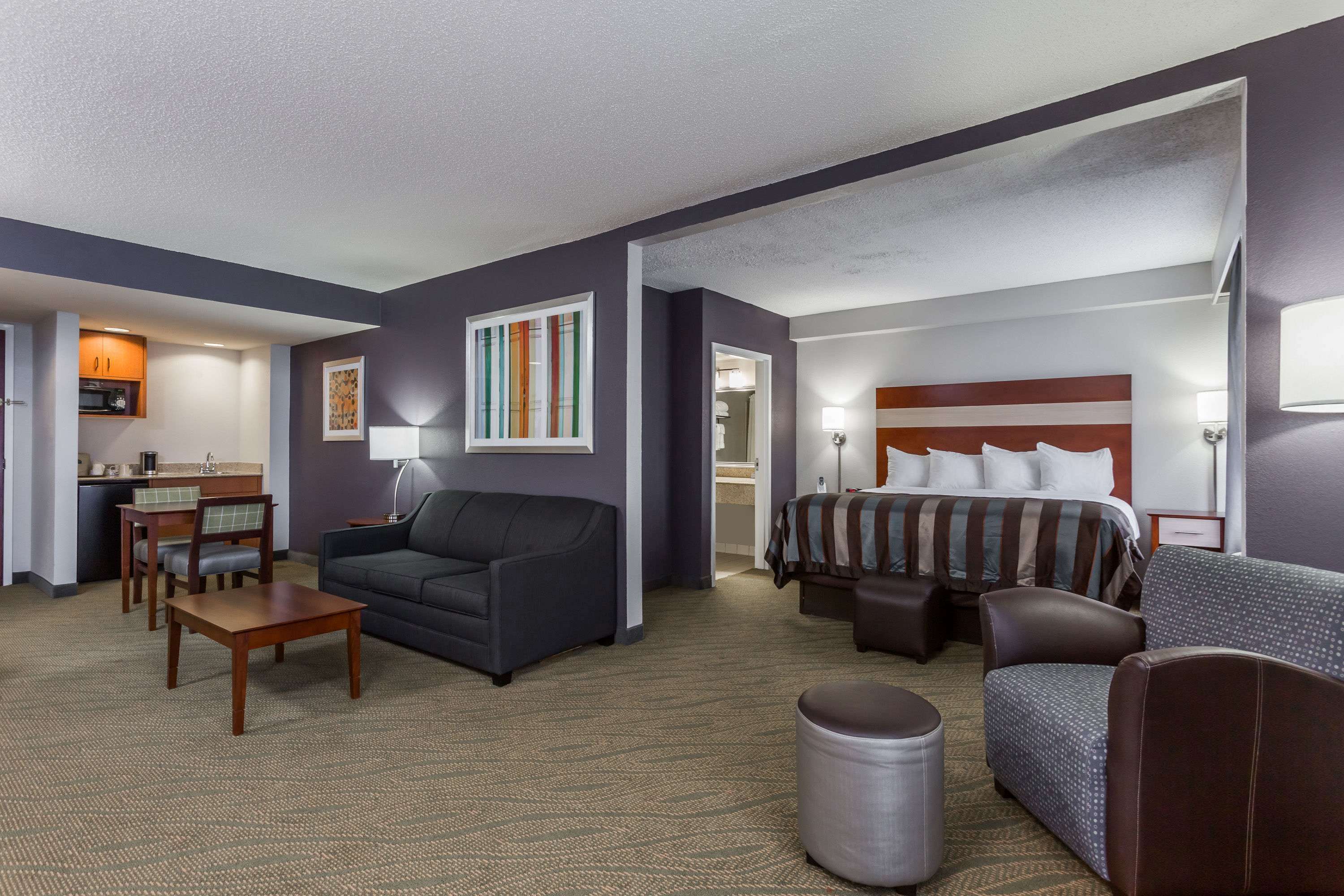Wingate by Wyndham Chesapeake
