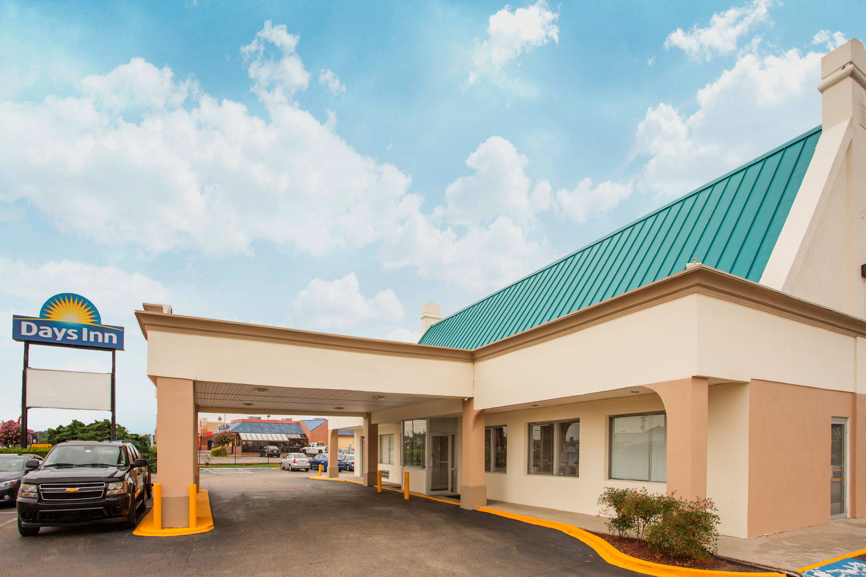 Days Inn by Wyndham Chester