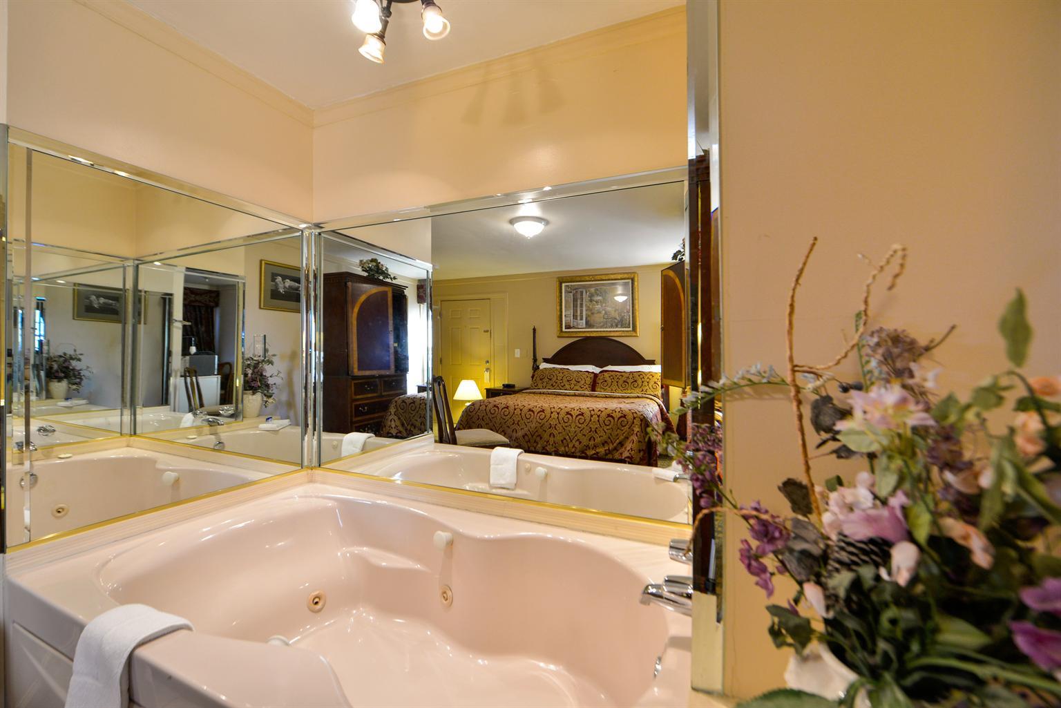 Americas Best Value Inn & Suites