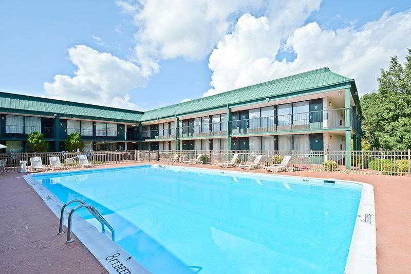 Magnuson Hotel Mountain View