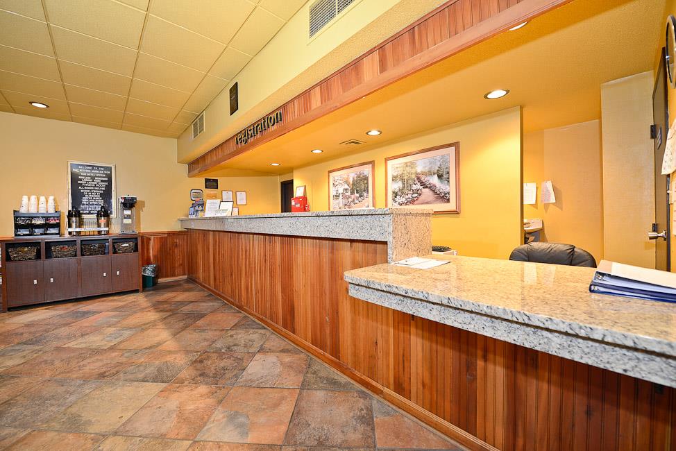 Magnuson Hotel Mountain View