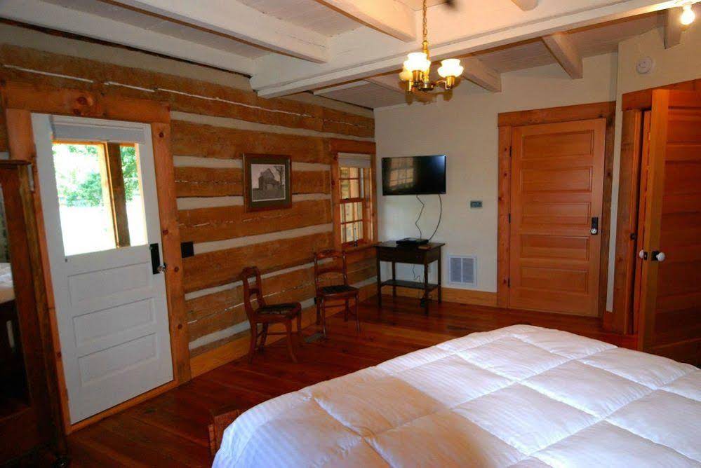 Silver Lake Bed & Breakfast