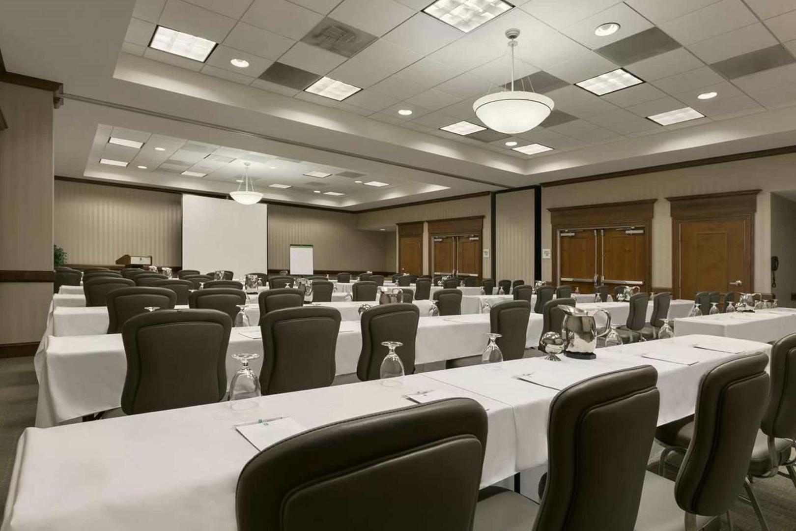 Embassy Suites by Hilton Dulles North/Loudoun