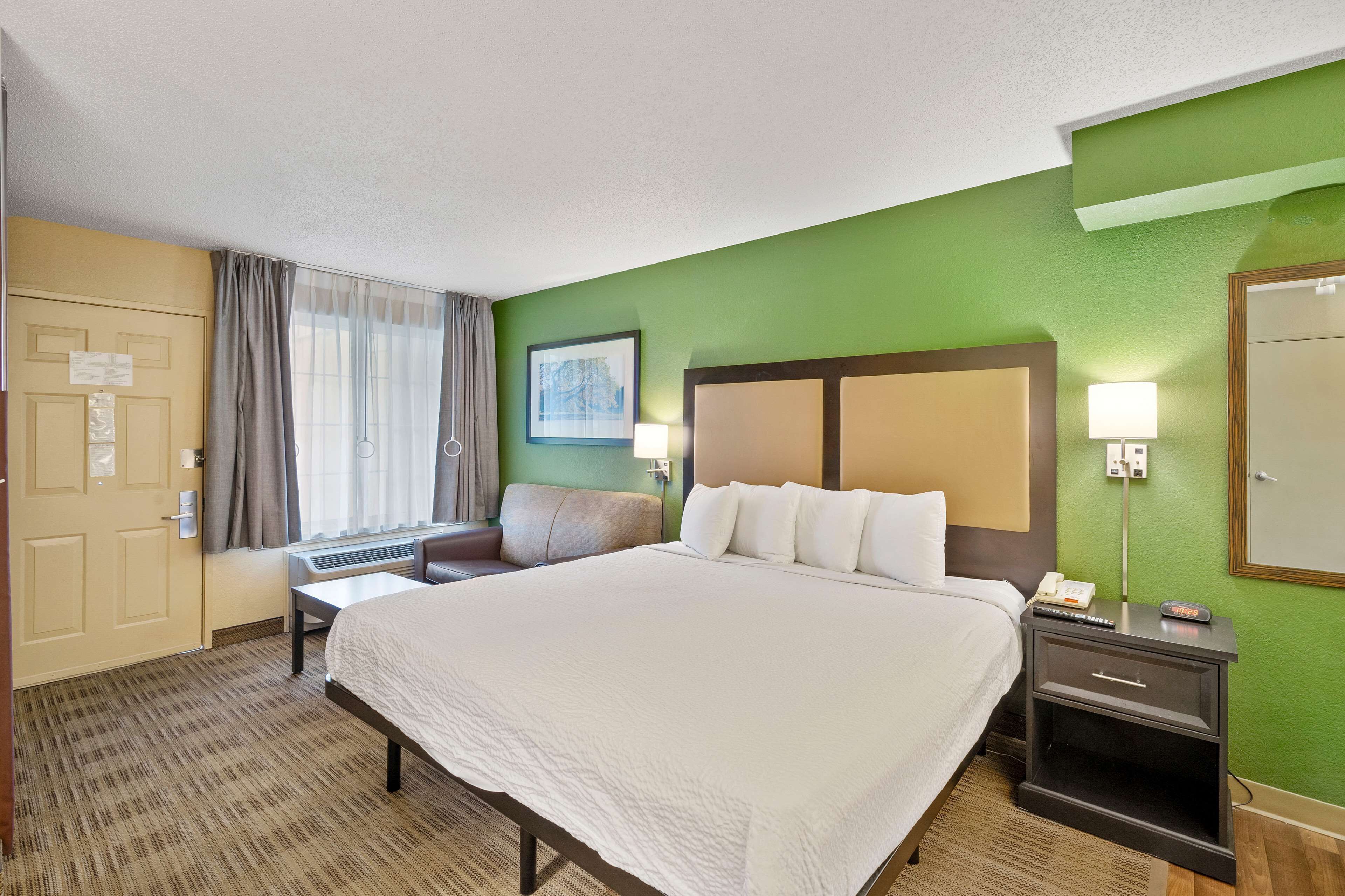 Extended Stay America Washington D.C. Falls Church Merrifield