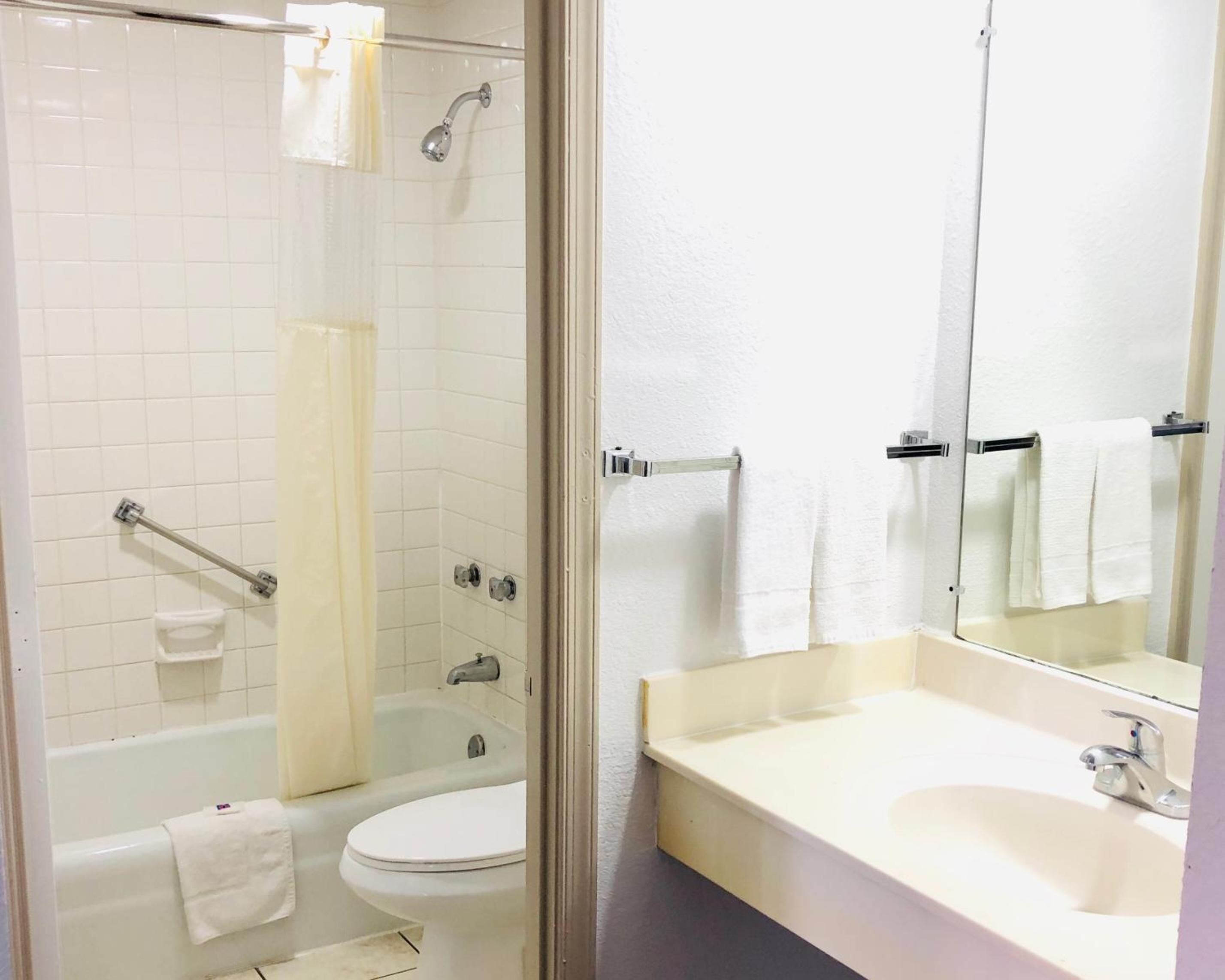 Motel 6 Falls Church Va Arlington Boulevard