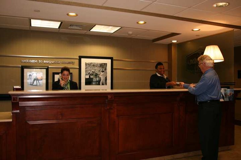 Hampton Inn Waynesboro / Stuarts Draft