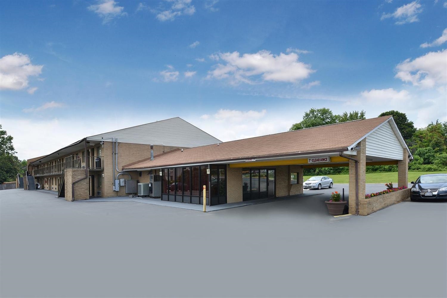 Americas Best Value Inn - Fredericksburg North