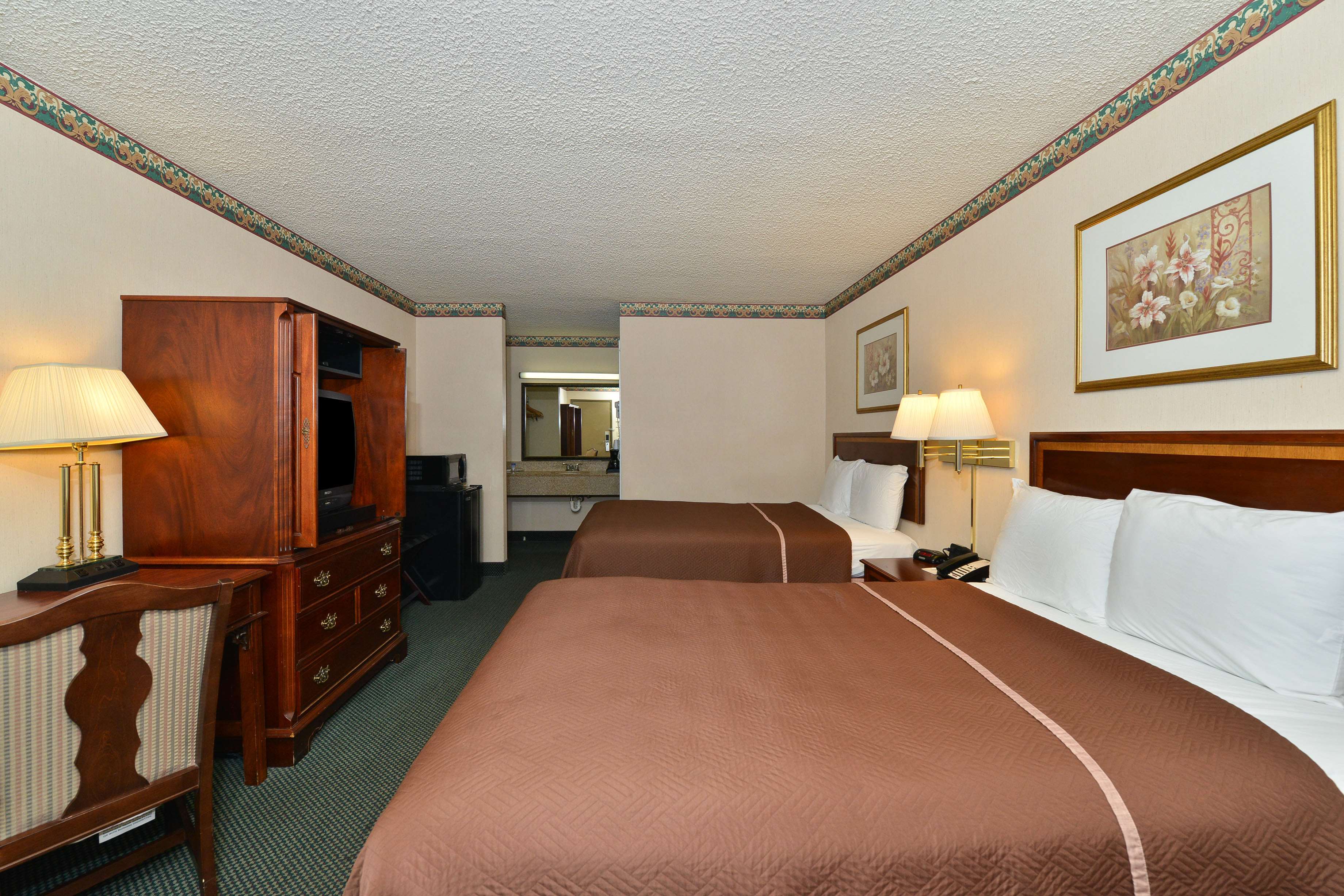 Americas Best Value Inn - Fredericksburg North