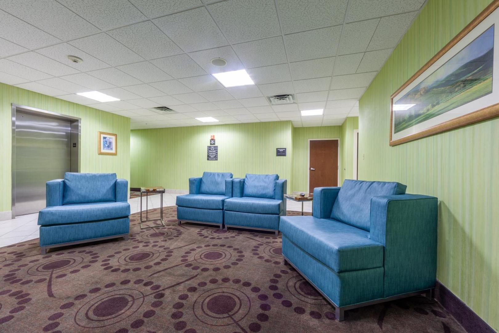 Hampton Inn Front Royal