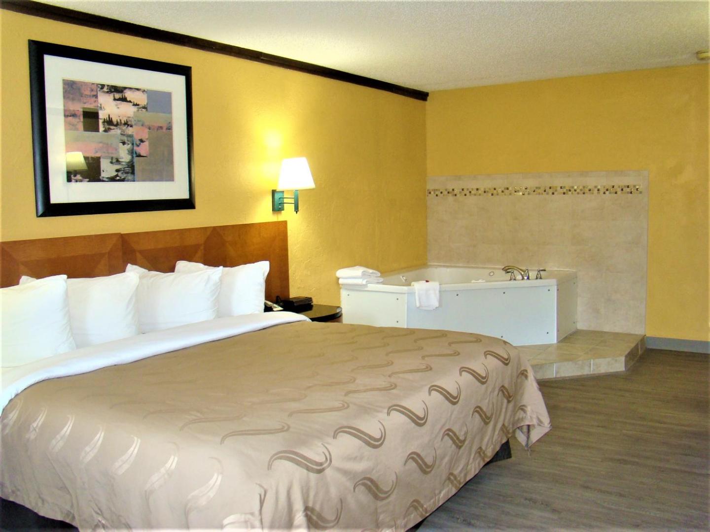 Baymont by Wyndham Front Royal Near Shenandoah National Park