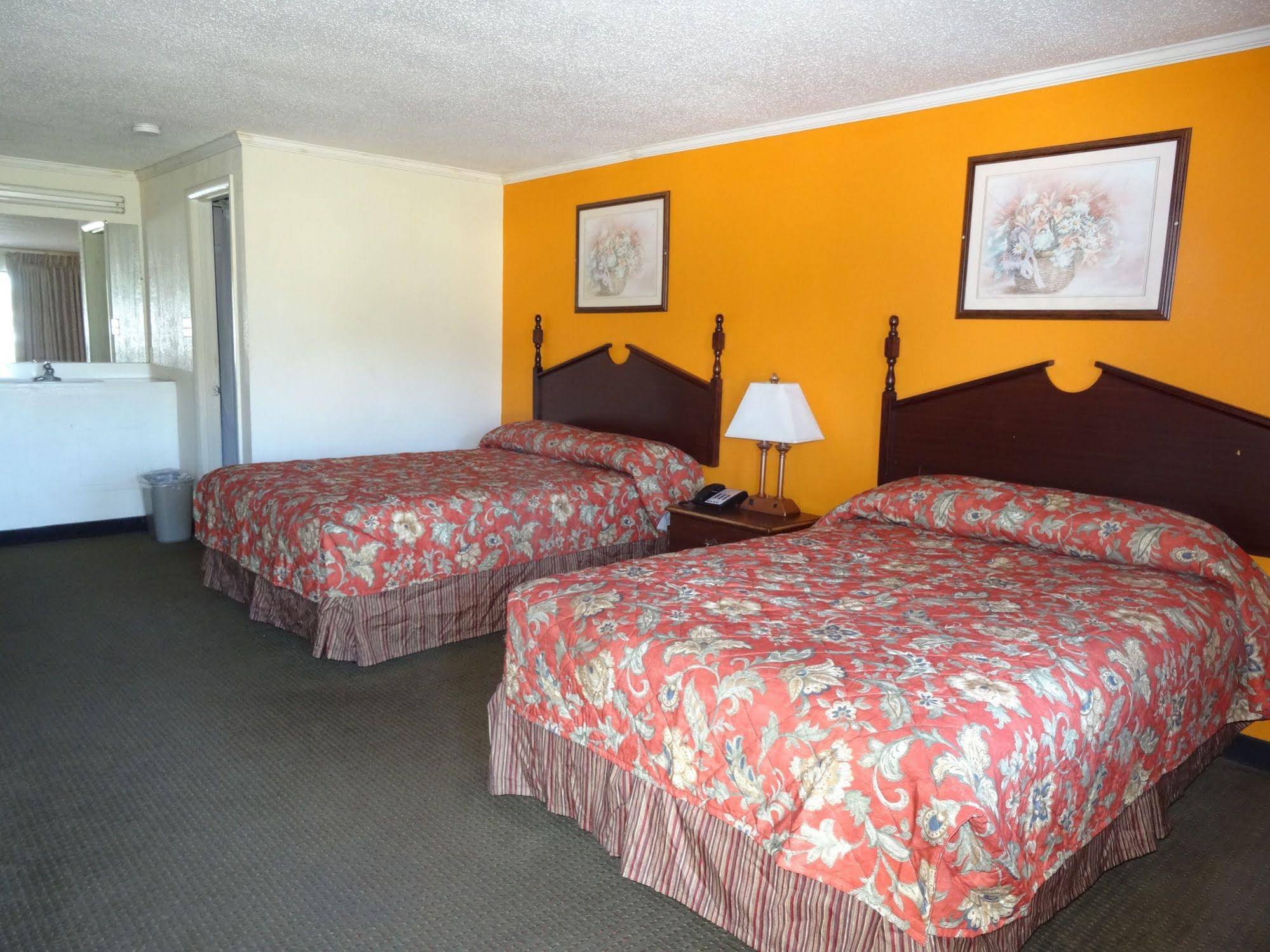 Cavalier Motel