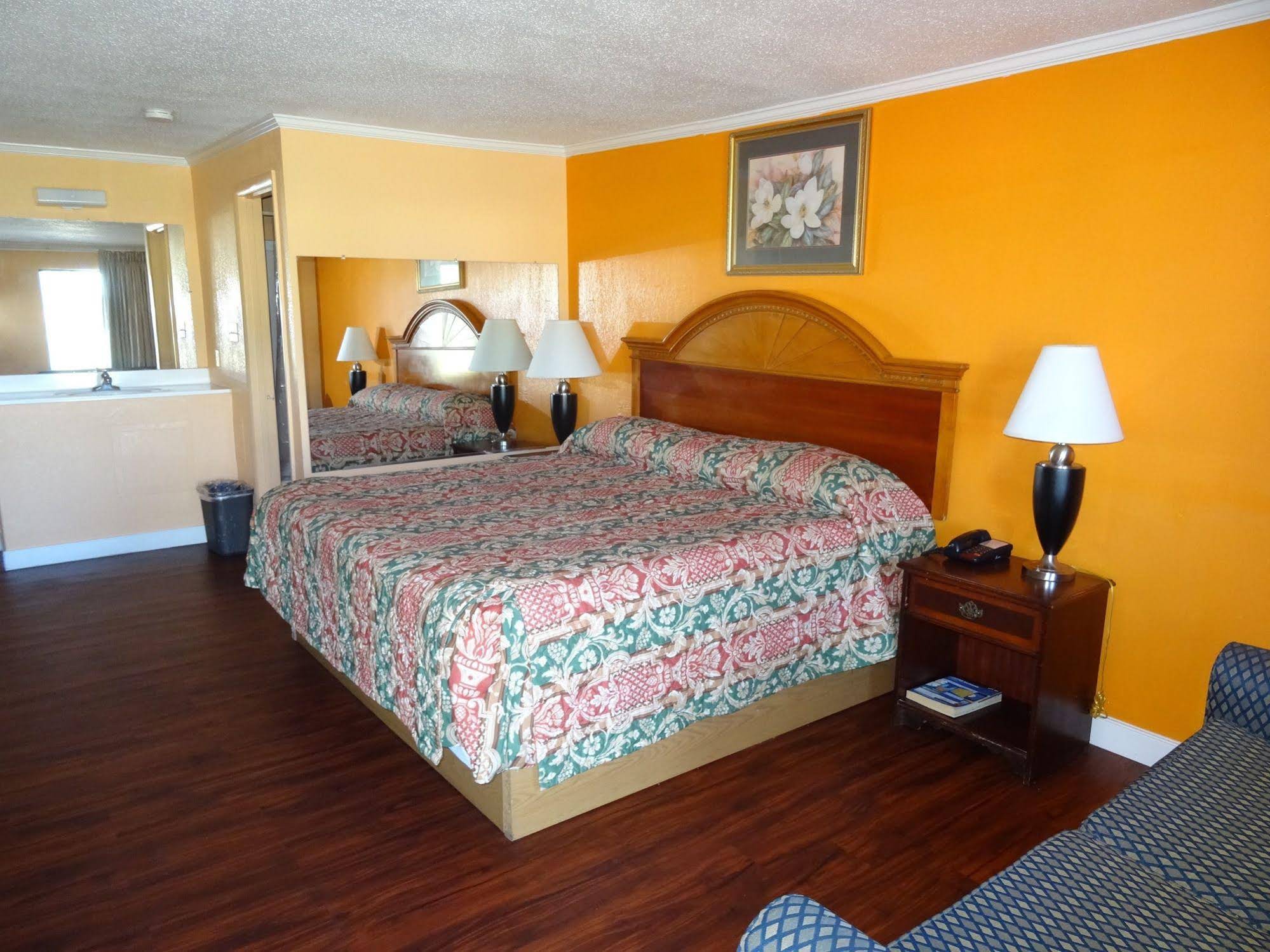 Cavalier Motel