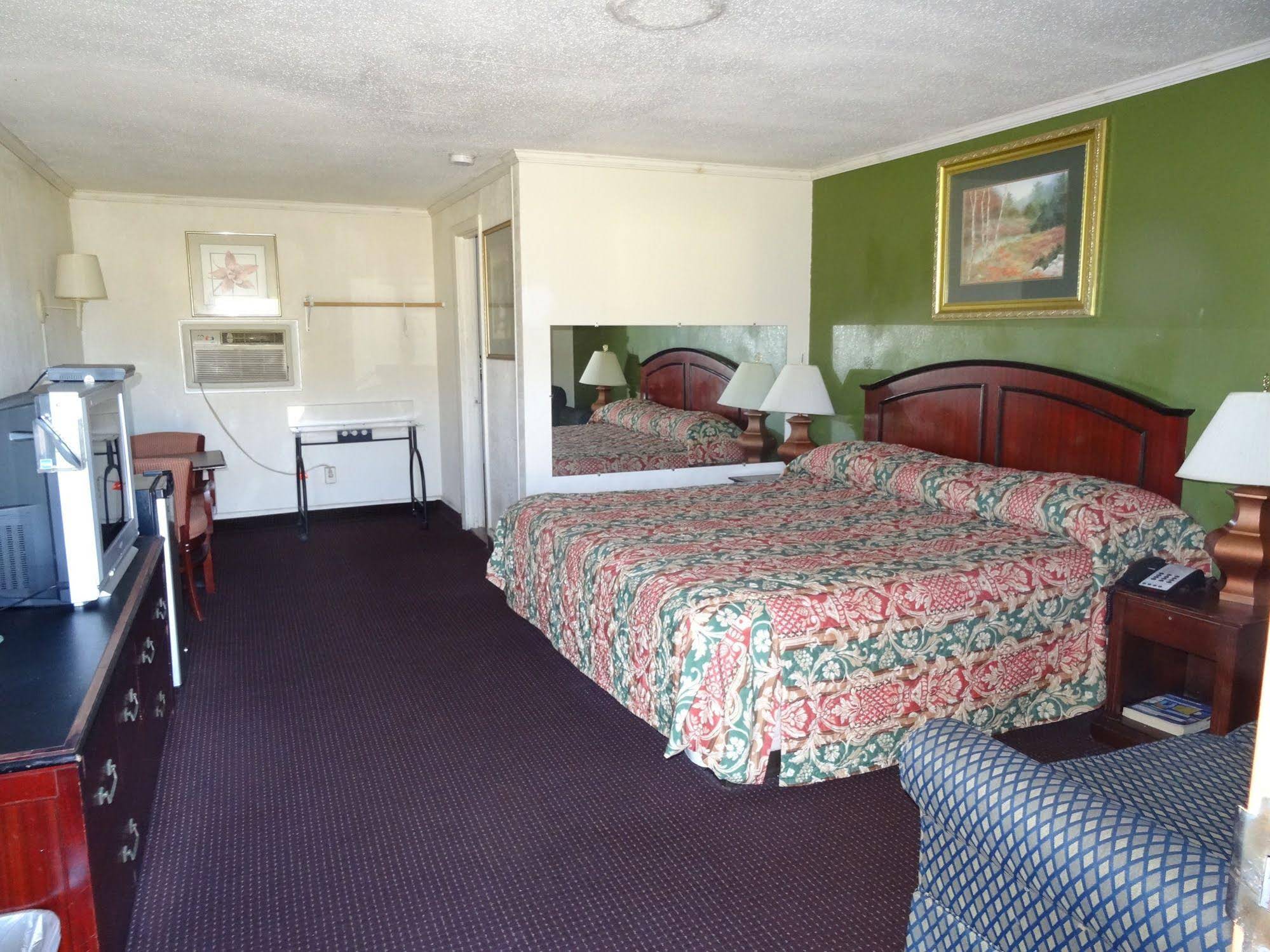 Cavalier Motel