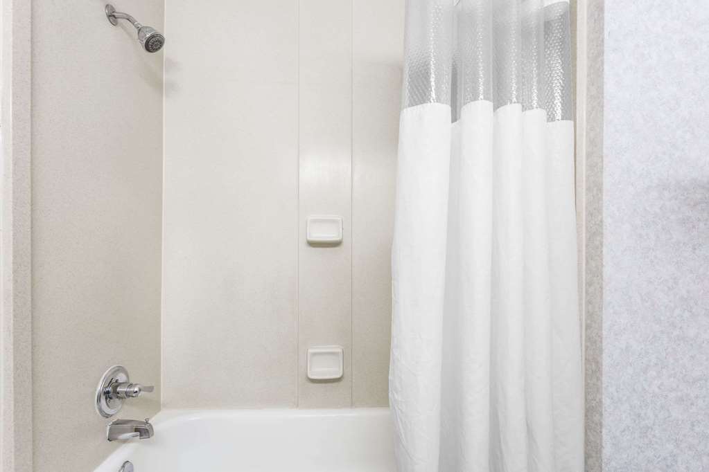 Days Inn by Wyndham Glen Allen/Richmond North