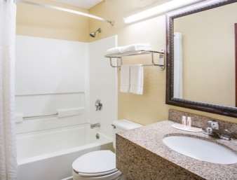 Super 8 by Wyndham Harrisonburg