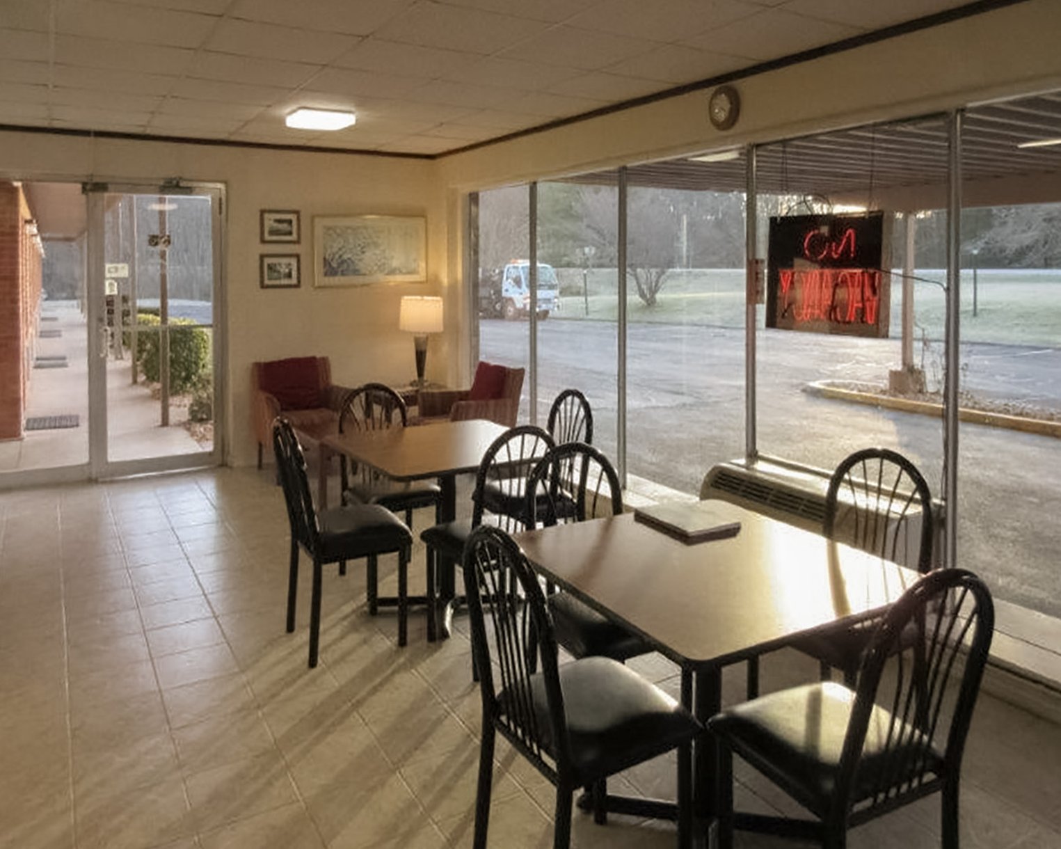 Econo Lodge Lexington Downtown Near I-81