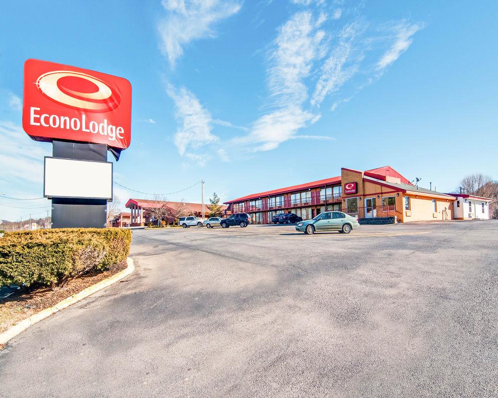 Econo Lodge Marion I-81