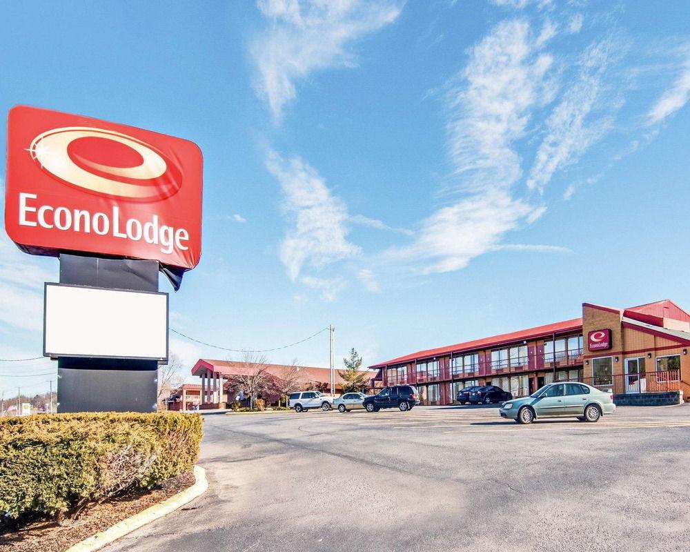Econo Lodge Marion I-81