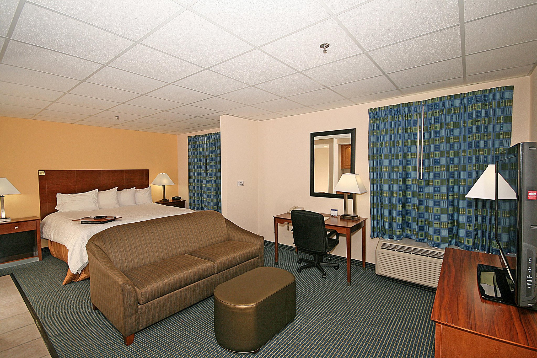 Hampton Inn Ft. Chiswell-Max Meadows