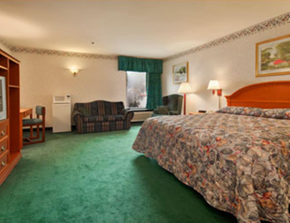 Super 8 by Wyndham Hull Street Midlothian/Richmond Area