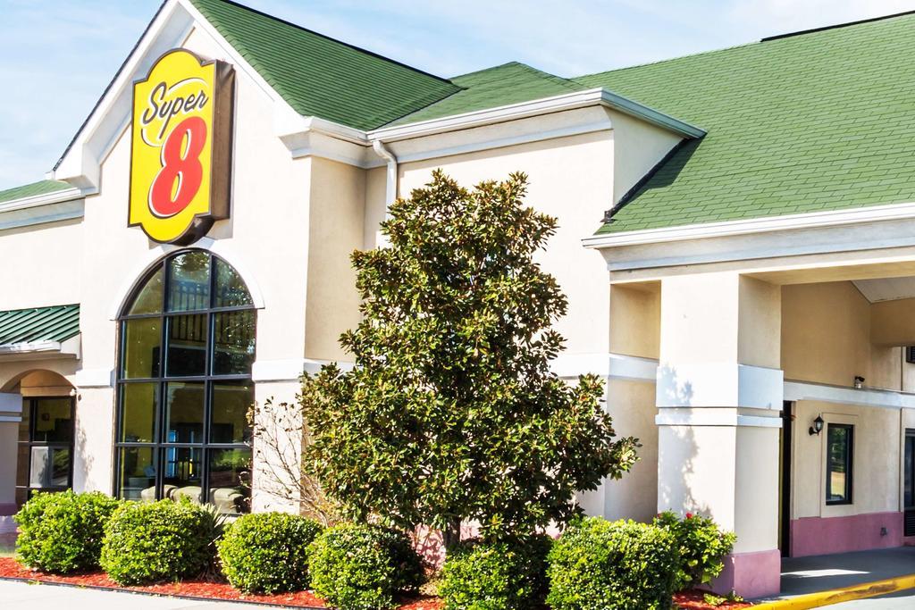 Super 8 by Wyndham Hull Street Midlothian/Richmond Area