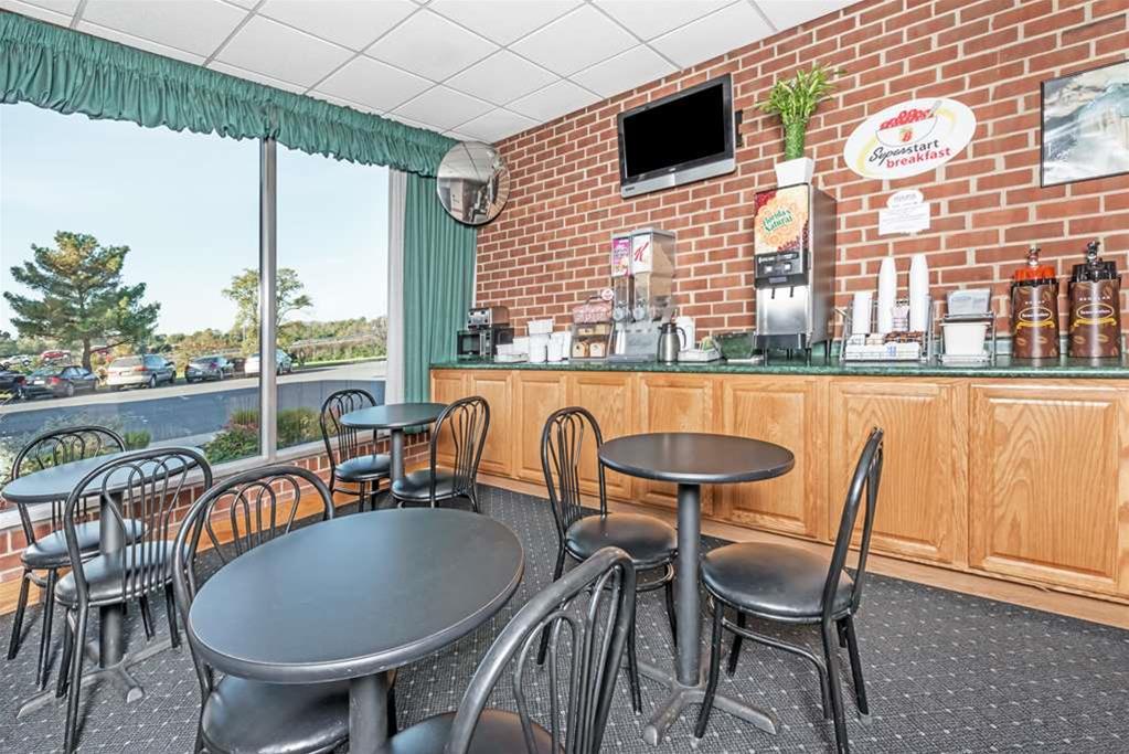 Motel 6 MT. Jackson - Shenandoah