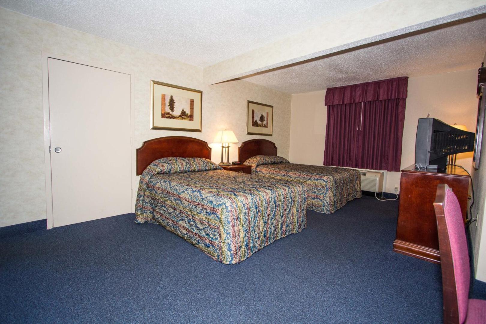 Red Roof Inn & Suites Newport News