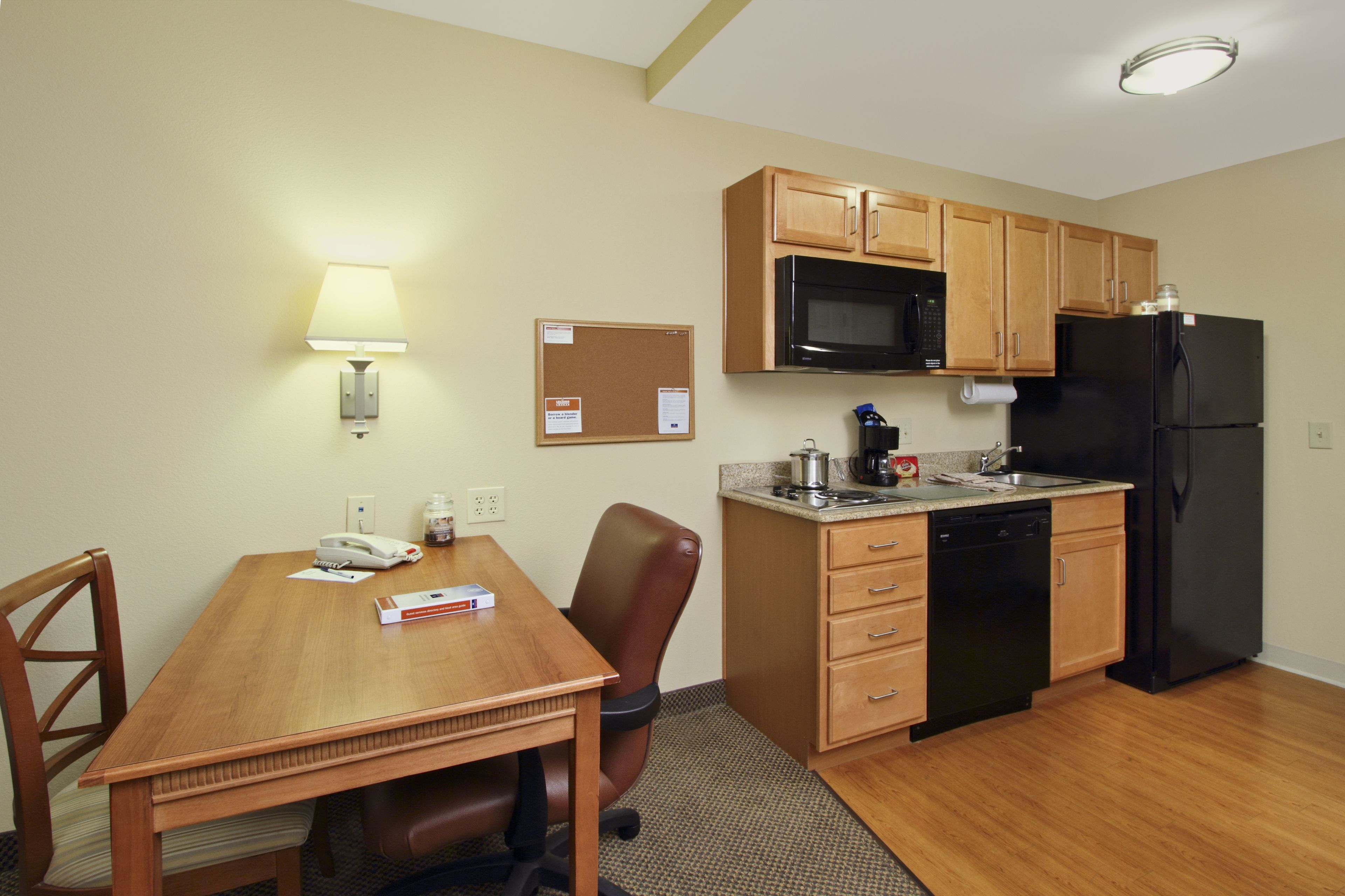 Candlewood Suites Norfolk Airport