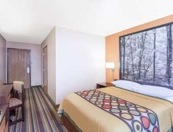 Super 8 by Wyndham Norton VA