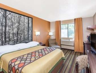 Super 8 by Wyndham Norton VA