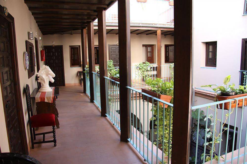 Las Cruces Apartamentos