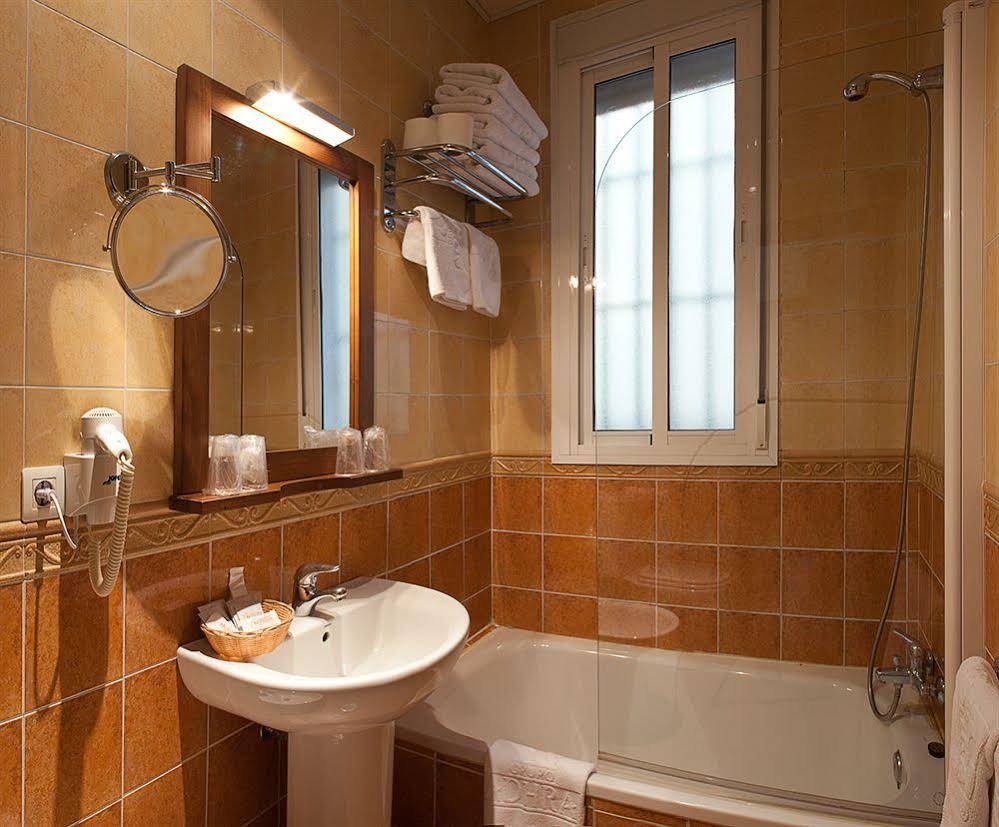 Las Cruces Apartamentos