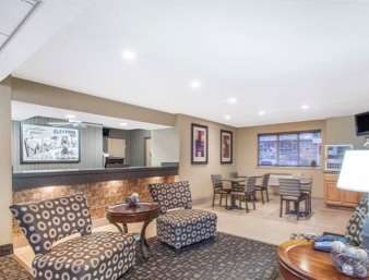 Super 8 by Wyndham Richlands/Claypool Hill Area