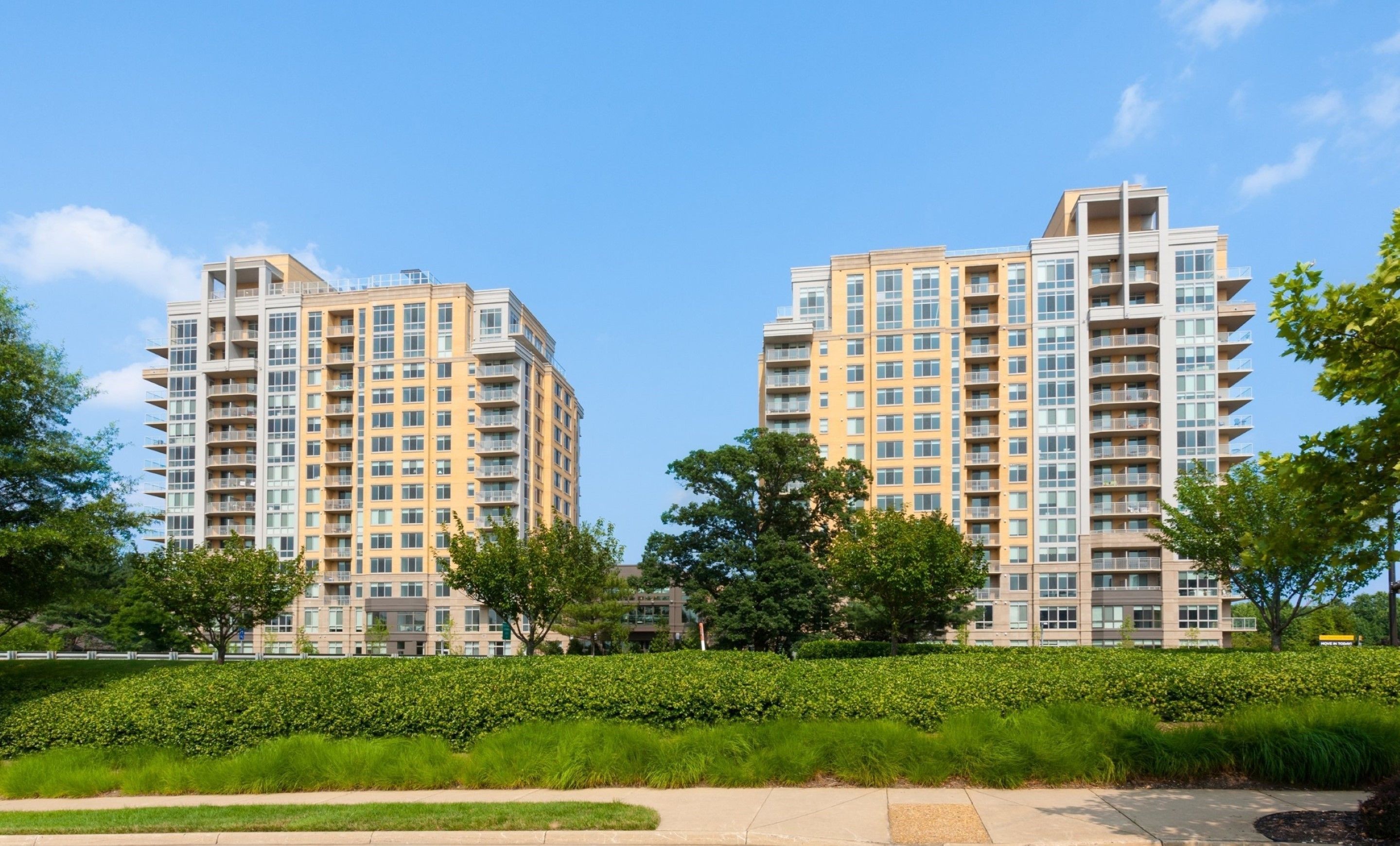 Harrison at Reston Town Center by Bluebird Suites
