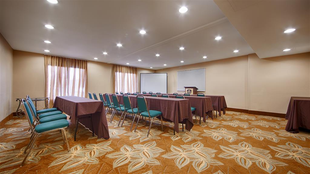 Best Western Plus Executive Hotel
